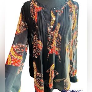 NWT Daniel Rainn Long Sleeve Sheer Pleated Colorful Print Blouse Size Small